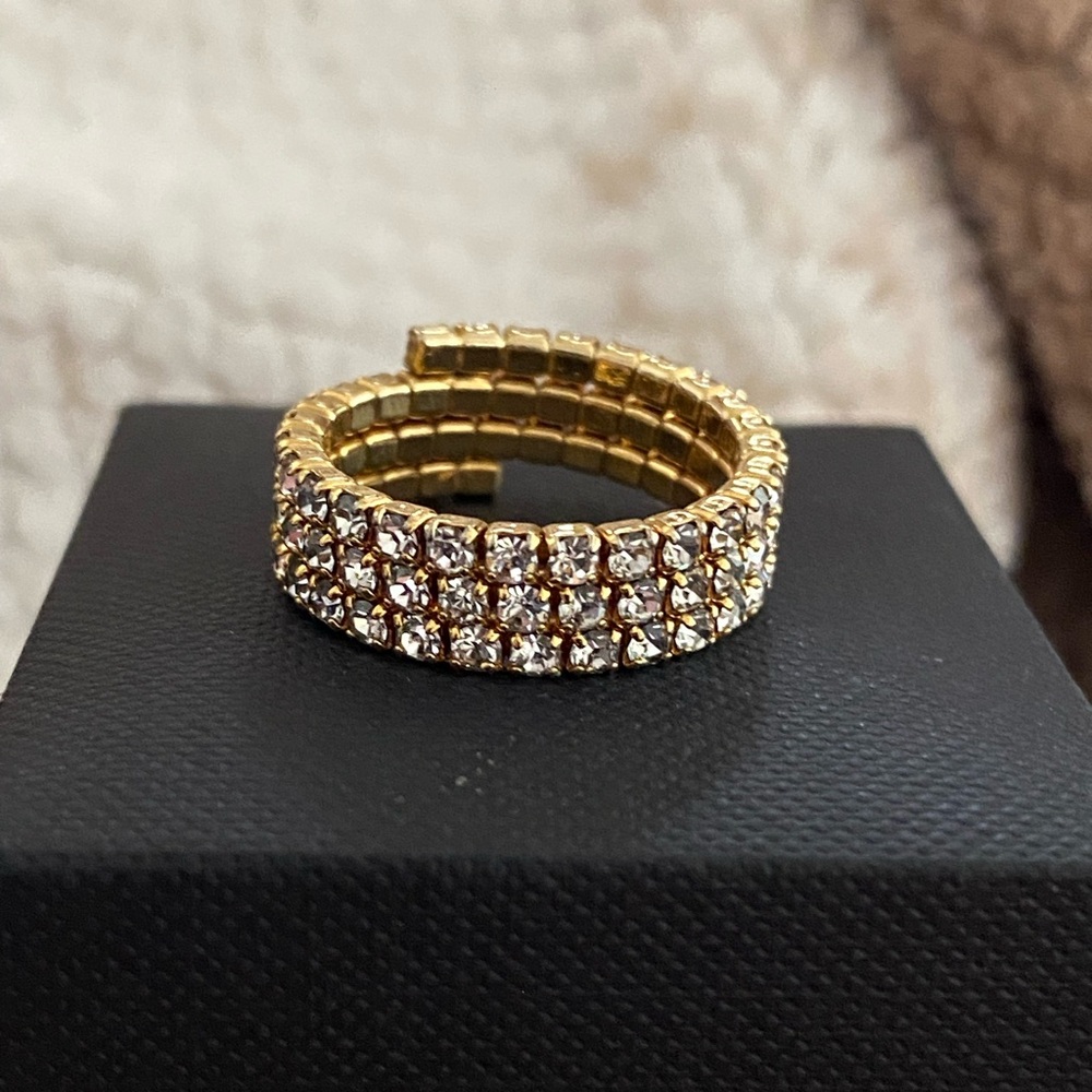 Three Rows Rhinestone Crystal Tennis Stretch Band Ring - Picture 4 of 12